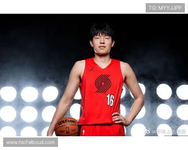 勇士力克开拓者新人杨瀚森表现亮眼砍下9分6篮板展现潜力